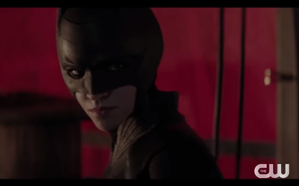 Вышел первый полноценный трейлер сериала Бэтвумен
