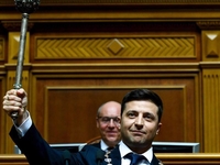 В чем пришли на инаугурацию президент Зеленский и первая леди