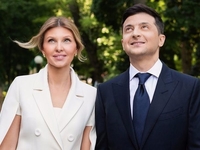 Владимир Зеленский с женой Еленой украсил обложку популярного глянца