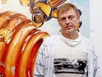 Открывается выставка художника, который с иронией изображает "современный треш"