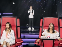 "Голос. Діти-5": Позитив исполнит акробатические трюки, а Дзидзьо встанет на колени