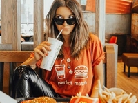 Какие продукты провоцируют отечность