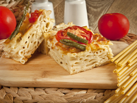 На быструю руку: макаронная пицца