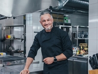 Телеканал СТБ снимает новое шоу "Прокинься з Ектором"