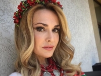 Дань восхищения: ТОП-10 бьюти-образов легендарной Ольги Сумской