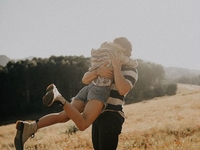 Главные "приставучки" по знаку Зодиака