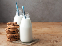 Диетолог назвала полезные свойства растительного молока