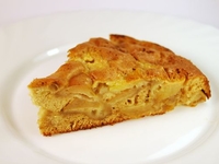 Быстрый рецепт шарлотки без яиц с манкой