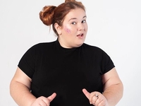 Заметно похудела: Как сейчас выглядит эксцентричная участница "Зважених"-9