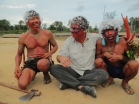 Комаров поучаствует в первобытных ритуалах и сварит кисель в амазонских джунглях