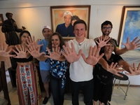 Боятся солнца и оживают ночью: Комаров попадет в деревню вампиров в Бразилии