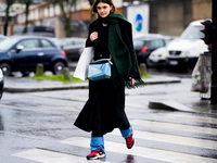 Модные хитросплетения: ТОП-7 вечно модных техник завязывания шарфа