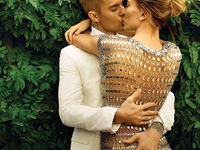 Горько молодым: Какое платье выбрала Хейли Бибер для долгожданной свадьбы?