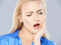 Что делать, если "хрустнула" челюсть?