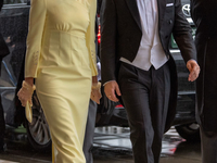 Дизайнер Елены Зеленской объяснил, почему она надела желтое платье в Японии