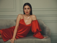 Злата Огневич в новой песне "Богиня" призвала всех украинок полюбить себя