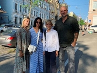 Экс-жена Потапа рассказала, как общается их сын с Каменских