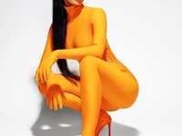 Племянница Ротару Sonya Kay объявила о помолвке