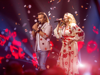 "Мы очень скучаем": Олег Винник устроил концерт в финале Х-фактора