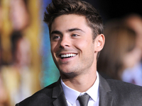 Отвратительный поцелуй: Почему Зак Эфрон ужасно целуется