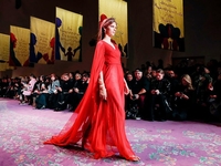 Первый день кутюра в Париже: ТОП-25 самых красивых образов