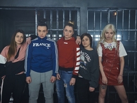 #Загублені: раскрываем секрет хештега "Від пацанки до панянки"