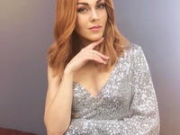 "Это мое тело": Alyosha рассказала, как решается на эксперименты