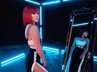 Певица и ведущая Marietta представила новый клип “Як не крути”
