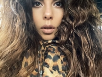 Недотрога: Каменских показала, какие танцы исполняет дома