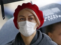 Защищают ли медицинские маски от коронавируса: ответ ВОЗ