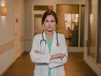 Стала известна дата выхода сериала "Доктор Вера"