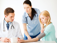 Что делать, если давление упало: рекомендации кардиолога