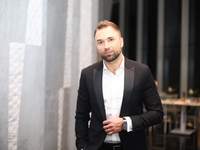 "Холостяк-10": Кто покинул проект в четвертом выпуске