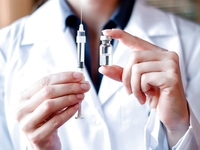 Иммунизация в условиях пандемии COVID-19: делать или не делать прививки?