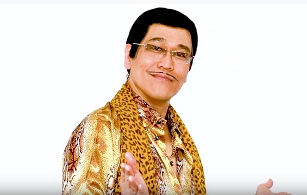 "Мойте руки!": Комедиант Пико Таро взорвал Сеть новым хитом