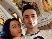 "Правда, похожи?": Муж Екатерины Кухар очаровал Сеть семейным снимком