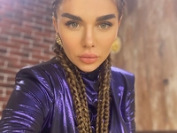 "Худышка такая": Седокова засветила подкачанную фигуру в белье