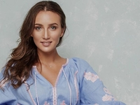 "Лучший друг и наставник": Анна Ризатдинова показала маму в молодости