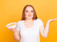 Что может спровоцировать гормональное ожирение?