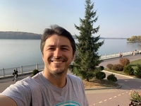 Винный погреб и старый бункер: где Притула отдыхает с семьей
