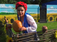 "Давай гуляй!": Наташа Королева выпустила клип на украиноязычный трек