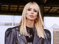 Светлана Лобода в блестящем комбинезоне анонсировала выход нового клипа