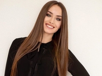 "Холостячка" Ксения Мишина рассекретила, какие гонорары получают украинские кинозвезды