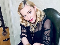 Мадонна показала снимок с молодым возлюбленным