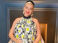 Беременная Кэти Перри рассекретила свой новый вес