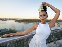 "Талантище": Настя Каменских спародировала Бритни Спирс, Шакиру и Шер