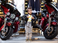 "Вот это харизма!": 4-летний сын Ирины Билык снялся в фотосессии в образе байкера