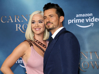 Перенесли свадьбу: Кэти Перри и Орландо Блум поженятся после рождения дочери