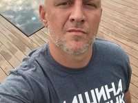 "Папа лучше мамы": Потап поразил Сеть снимком с двумя младенцами