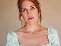 Турецкая актриса Мерьем Узерли поразила горячими снимками